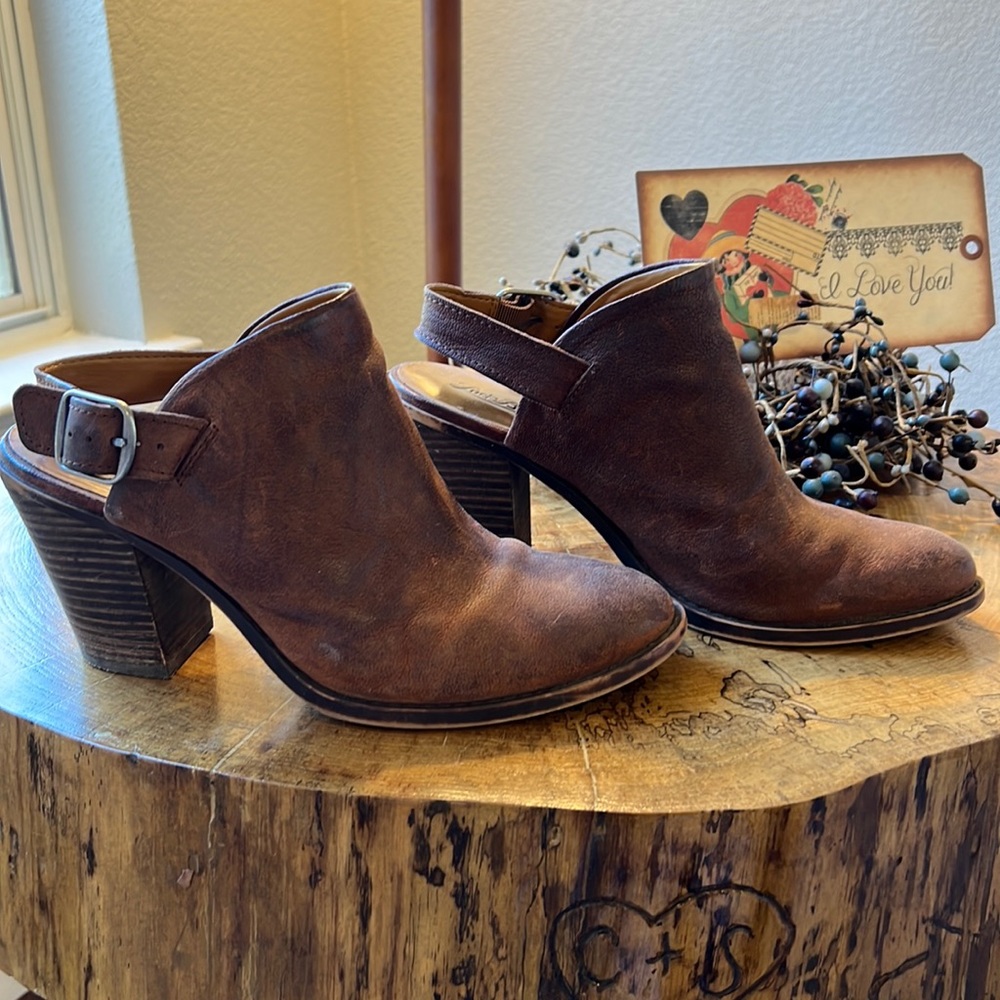SOLD Brown Leather Lucky Brand Ankle Boots